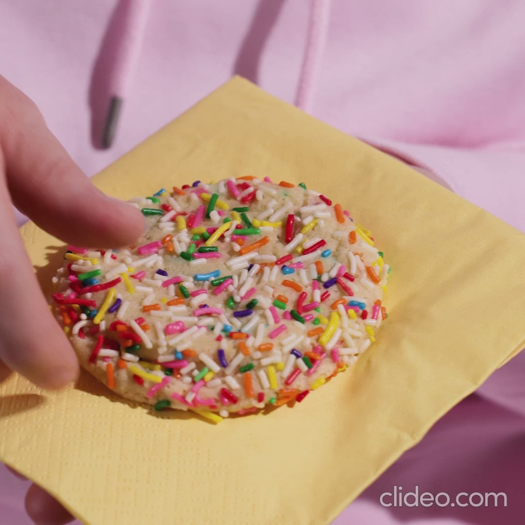 Confetti cookie video